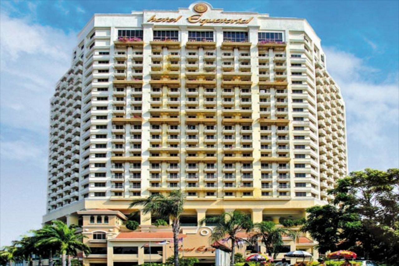 Hotel Equatorial Melaka エクステリア 写真 The Peninsula Manila