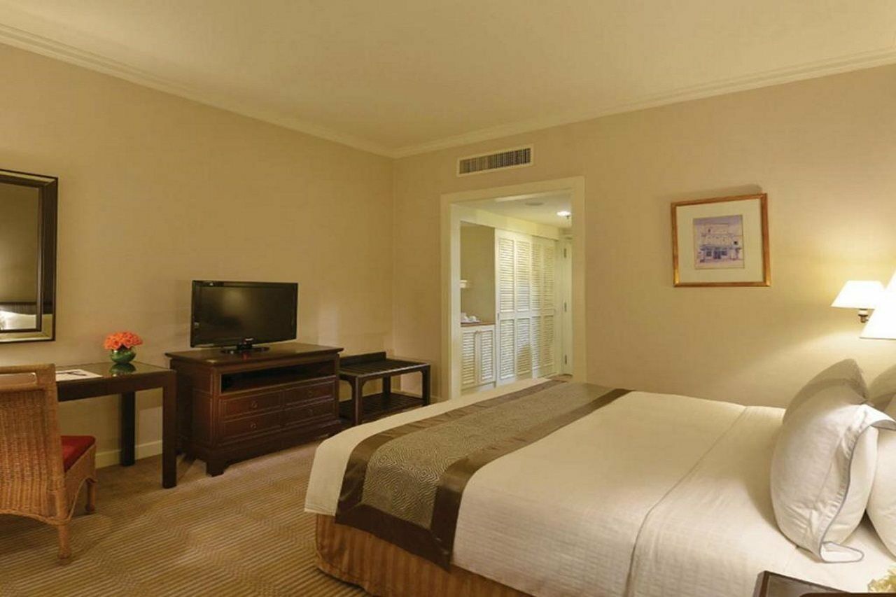 Hotel Equatorial Melaka エクステリア 写真 A room at the hotel
